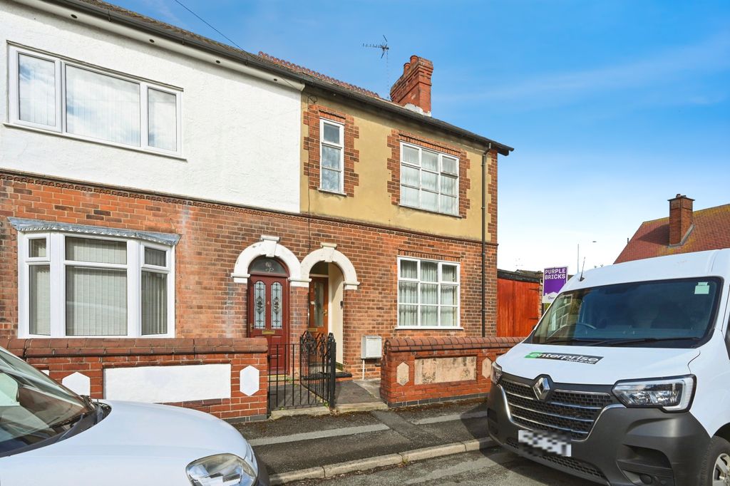 Property photo 2 of 17