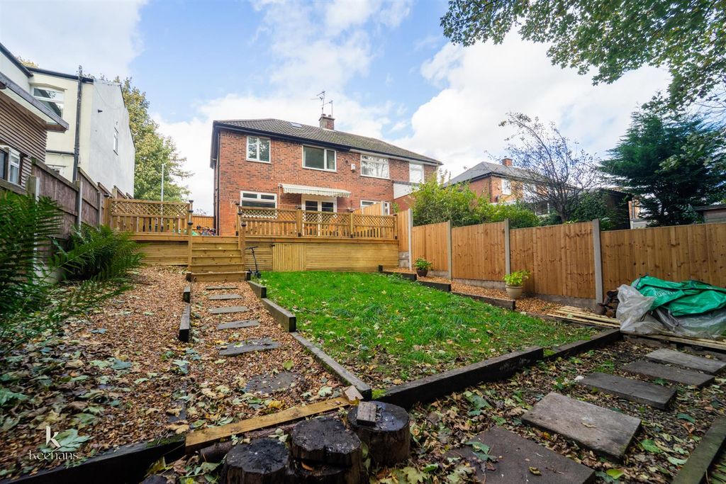 Property photo 2 of 16 ,-364.Jpg