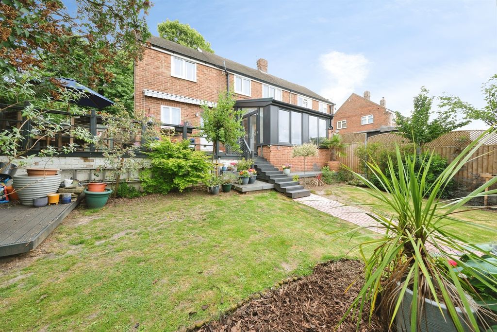 Property photo 3 of 22