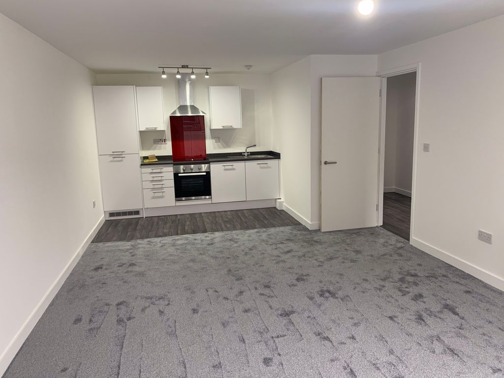 Property photo 2 of 5 Photo 4