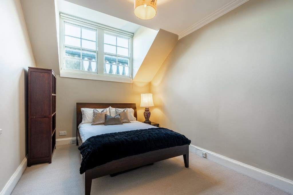 Additional image 16 of 6 bed town house for saleCarlton Street, Stockbridge, Edinburgh EH4.