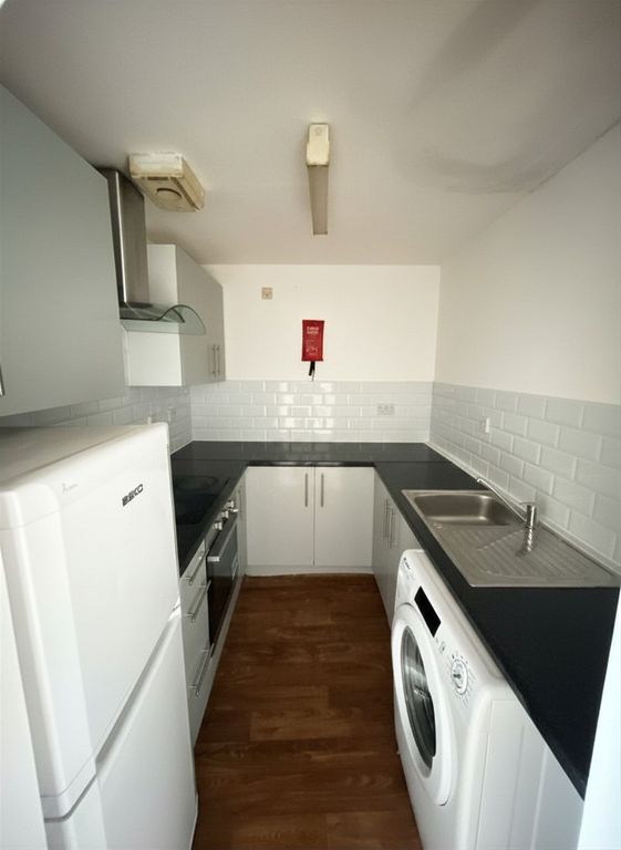 Property photo 2 of 4
