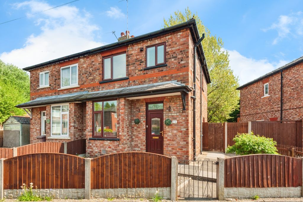 Property photo 1 of 16