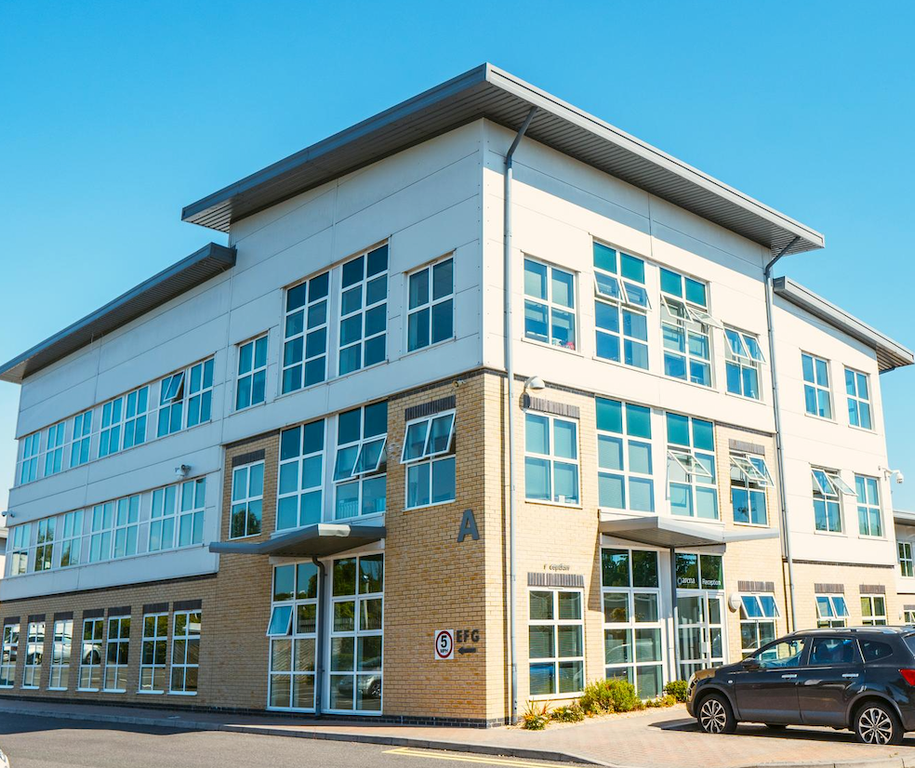 Property photo 1 of 7 Photo 0