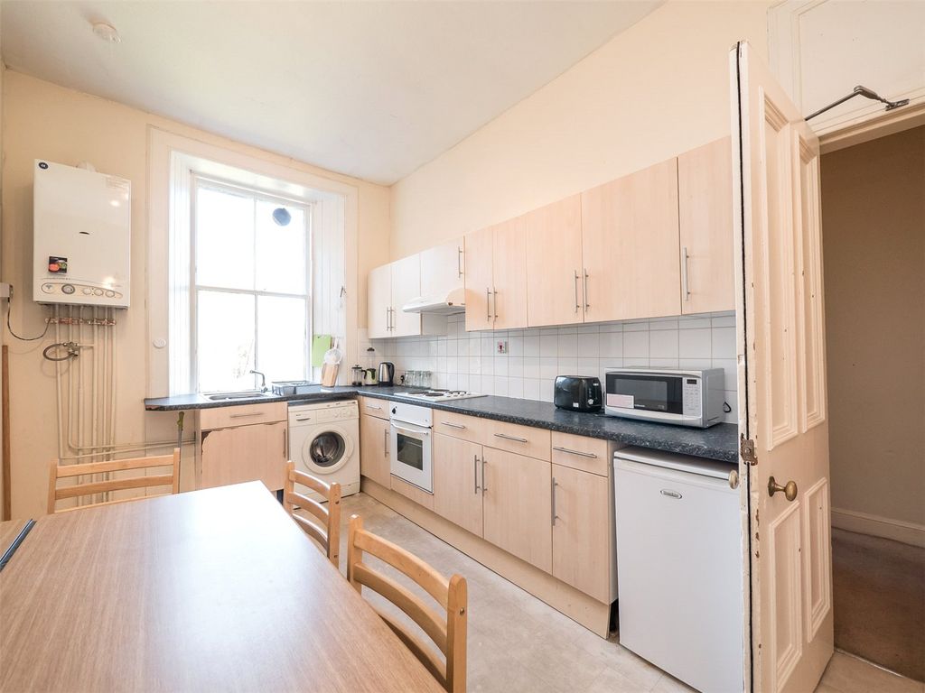 Property photo 1 of 10 Picture No. 08