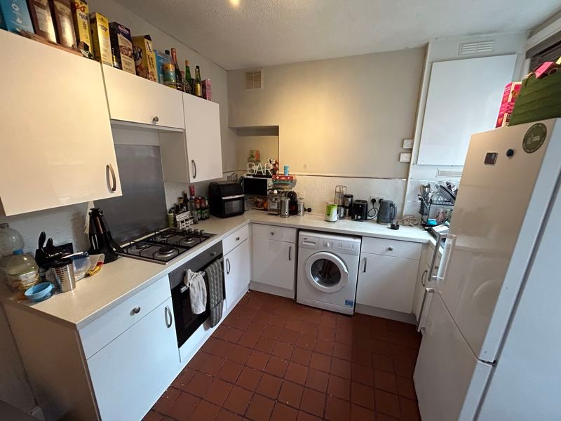 Property photo 3 of 6 Photo 1