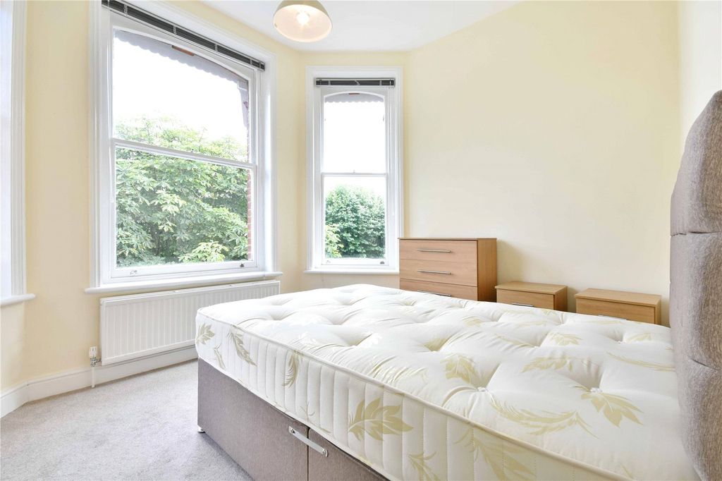 Property photo 3 of 10 Picture No. 14