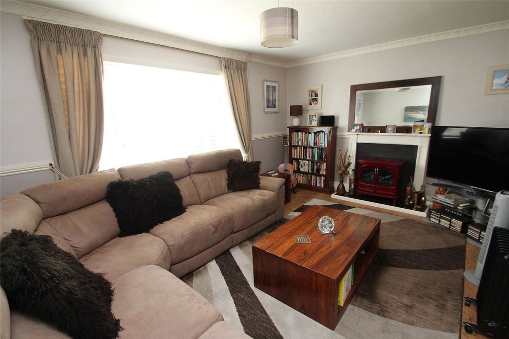 Property photo 2 of 12 Picture No. 01