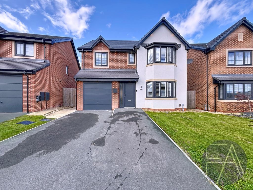 Property photo 1 of 28 4525990