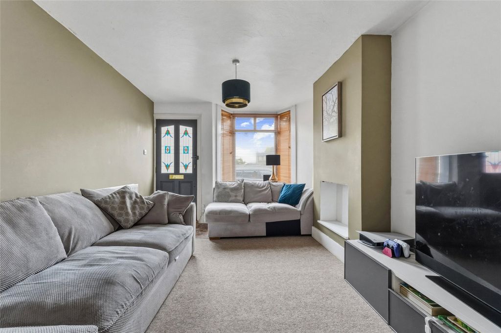 Property photo 2 of 13 Picture No. 12