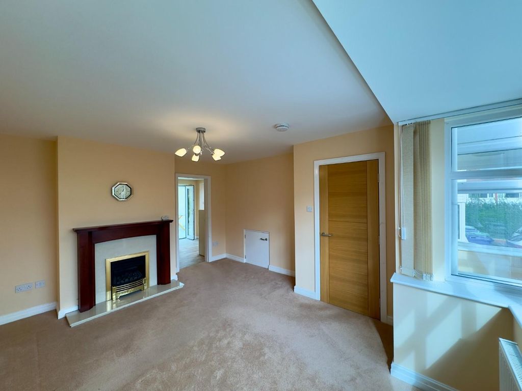 Property photo 2 of 19 Image00035.Jpeg