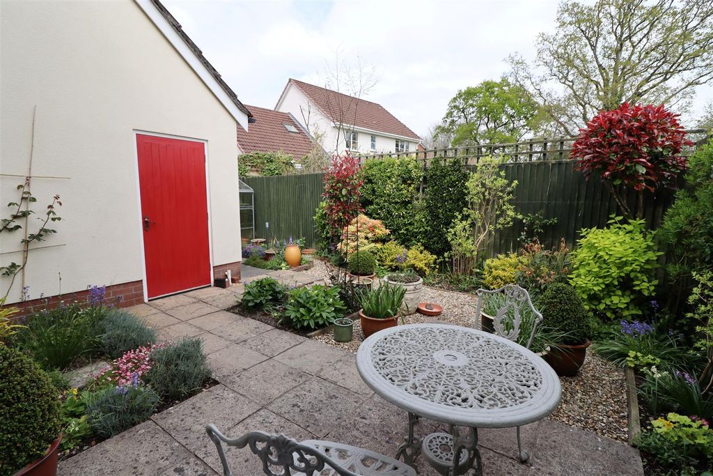 Property photo 3 of 12 Img_4944.Jpg