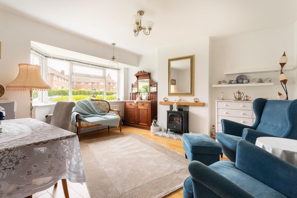Property photo 1 of 17 Carden Hill-1.Jpg