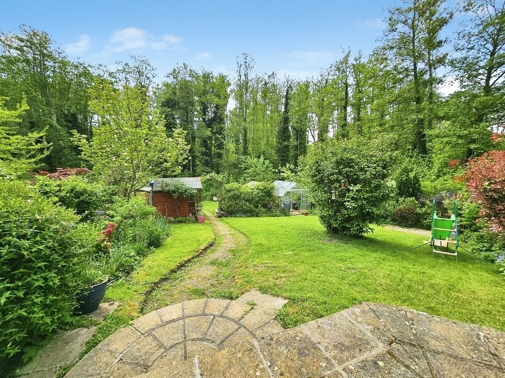 Property photo 2 of 22 Pbox-Img.Jpg