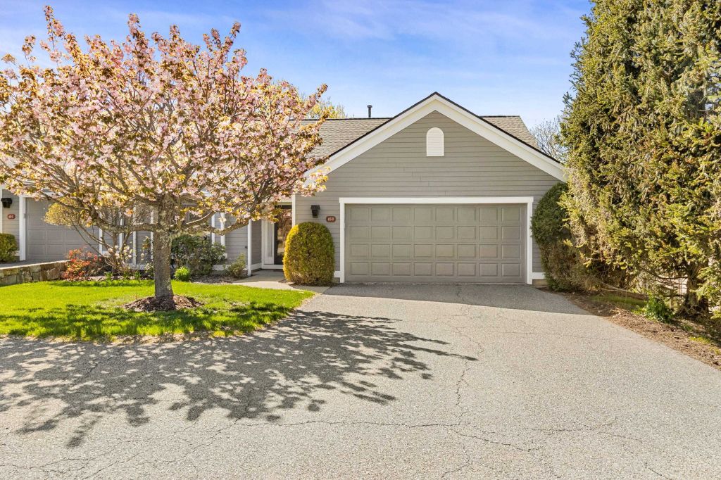 Property photo 1 of 31