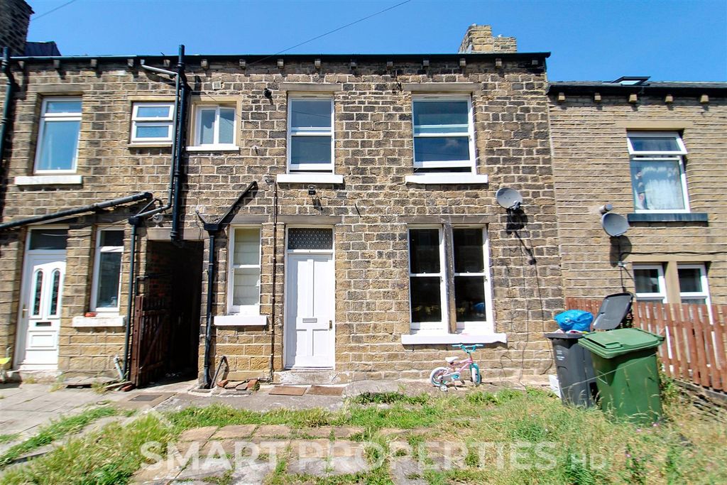 Property photo 1 of 7 Exterior