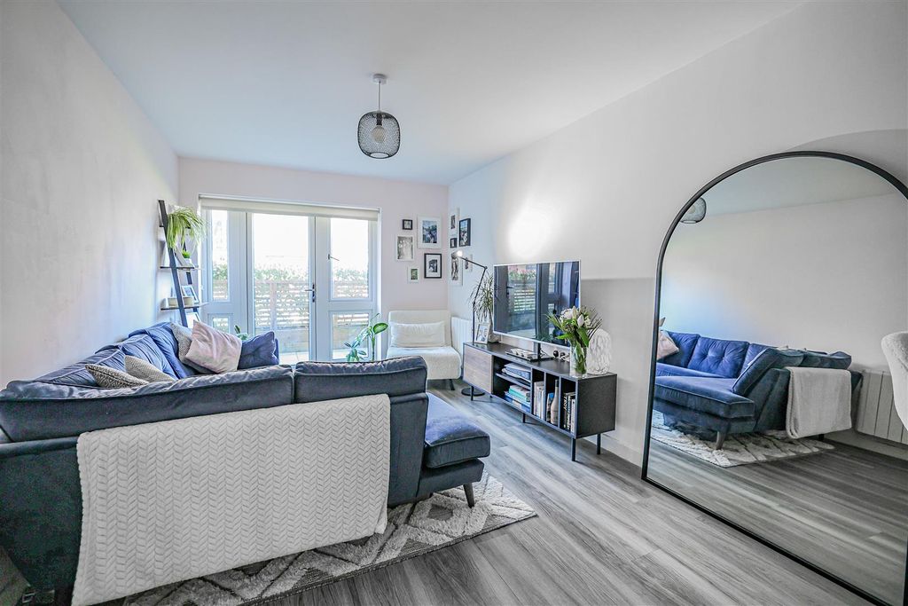 Property photo 2 of 18 980A7642.Jpg