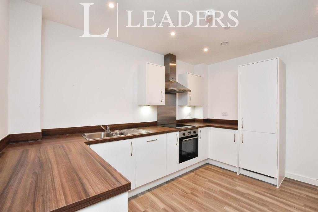 Property photo 2 of 11 3