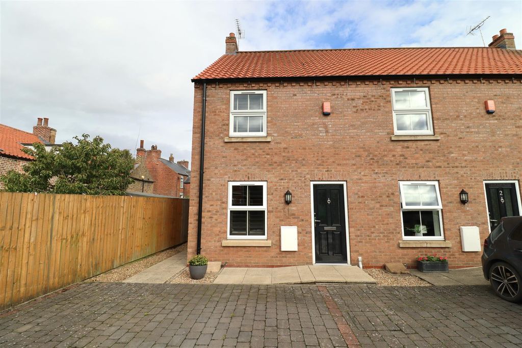 Property photo 1 of 12 Img_2737.Jpg