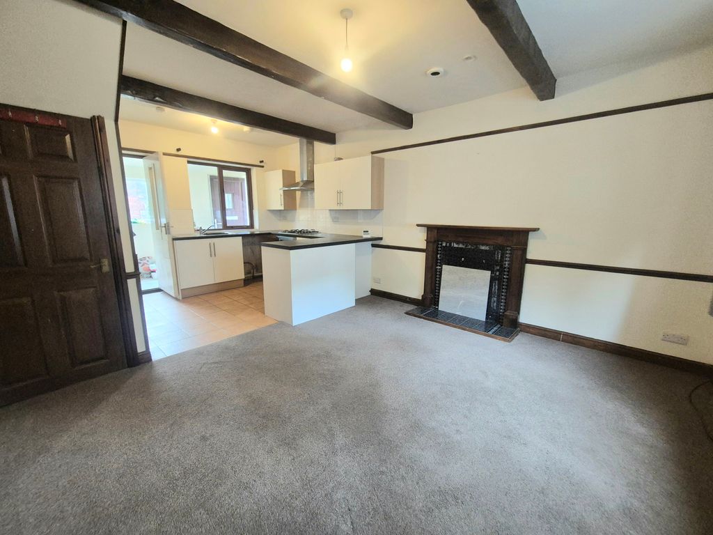Property photo 2 of 9 Image