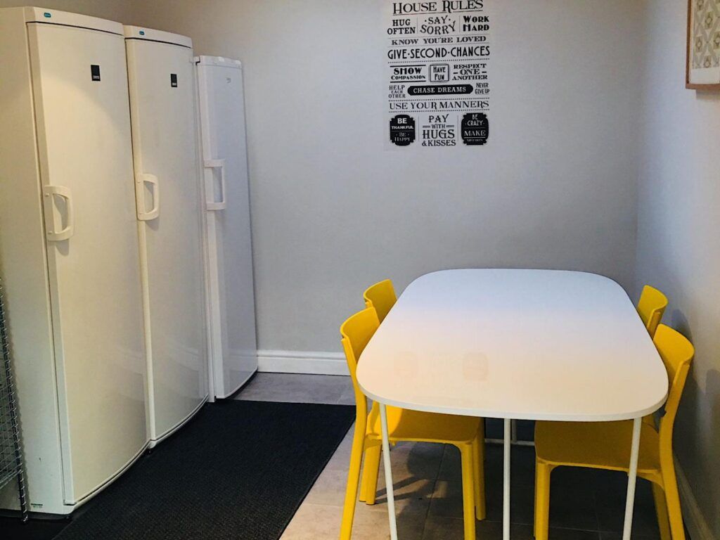 Property photo 3 of 9