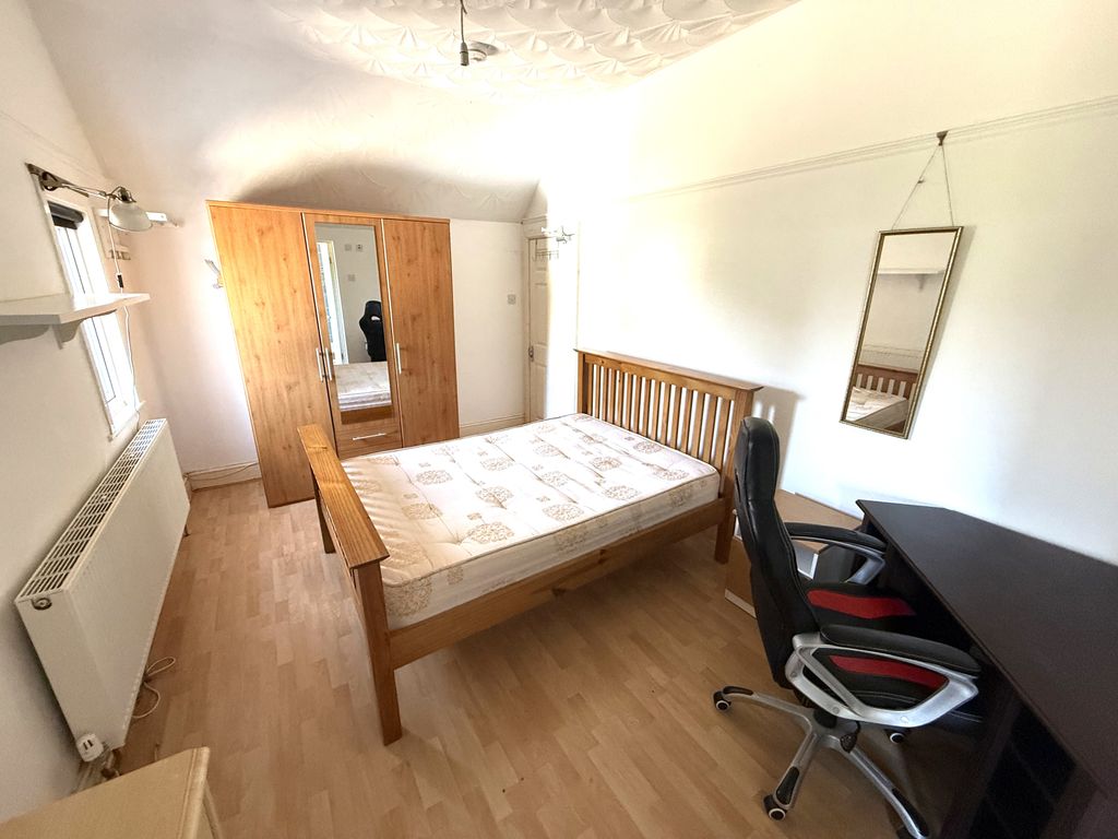Property photo 2 of 10 Img_9649