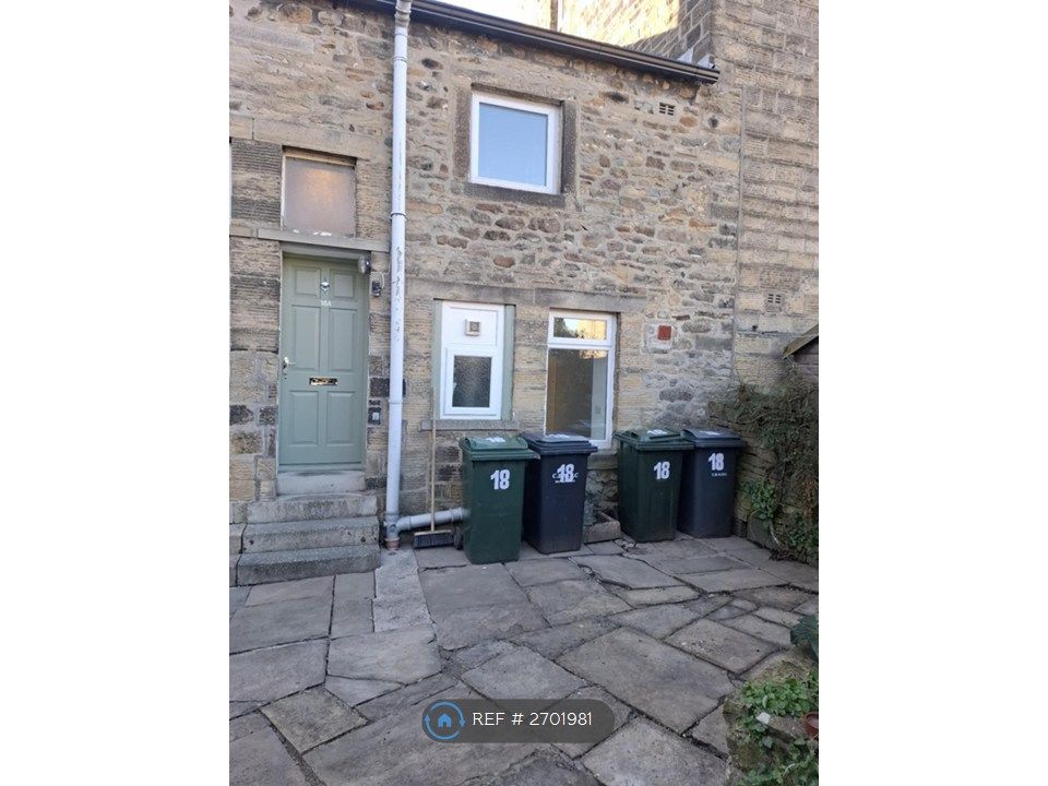 Property photo 2 of 23