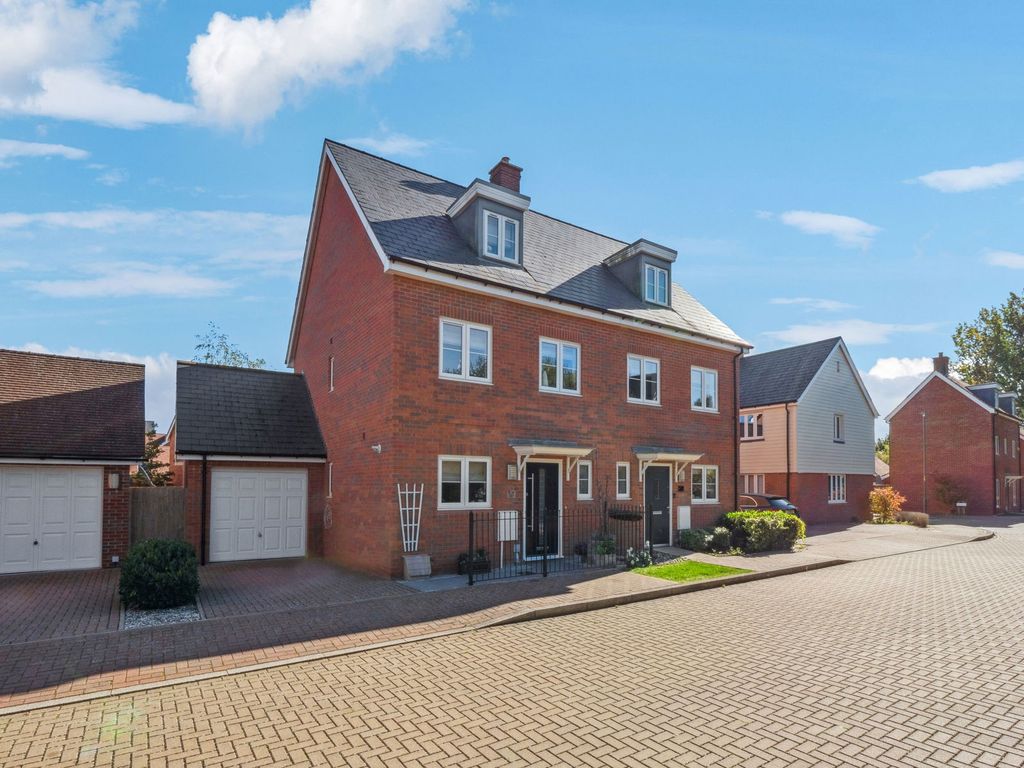 Property photo 1 of 28