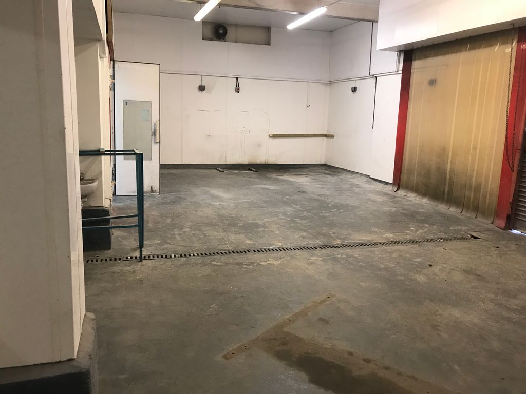 Property photo 1 of 3