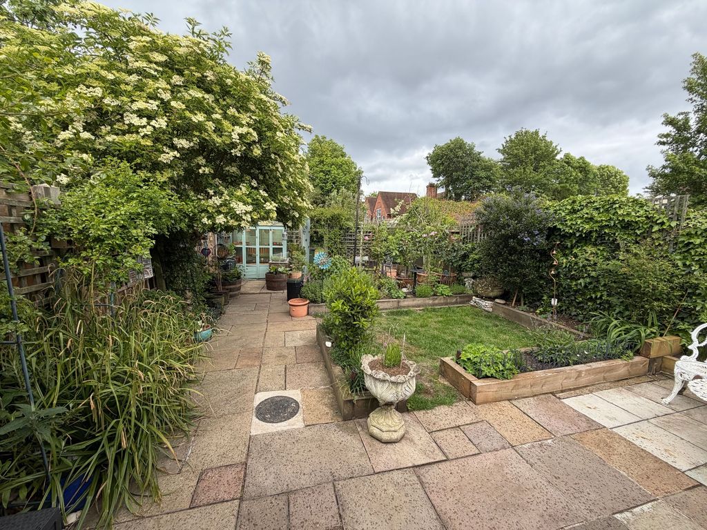 Property photo 3 of 13