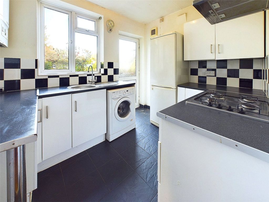 Property photo 3 of 8 Picture No. 3