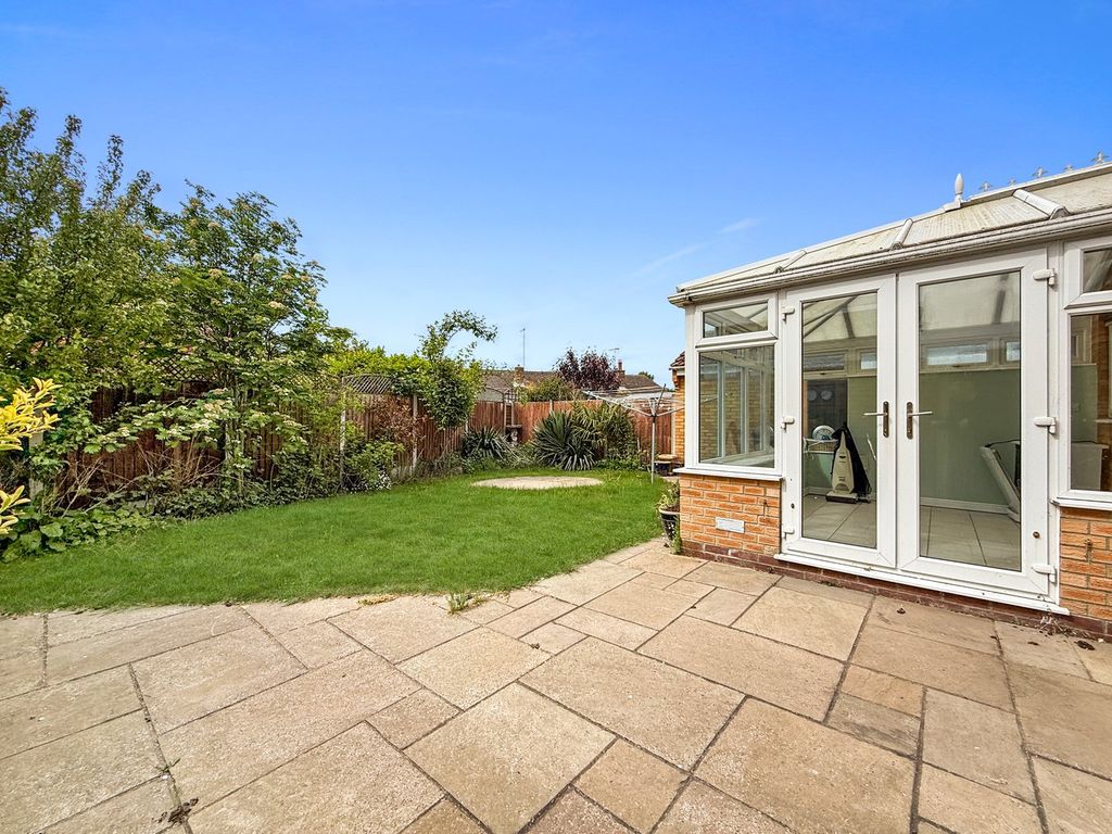 Property photo 2 of 12