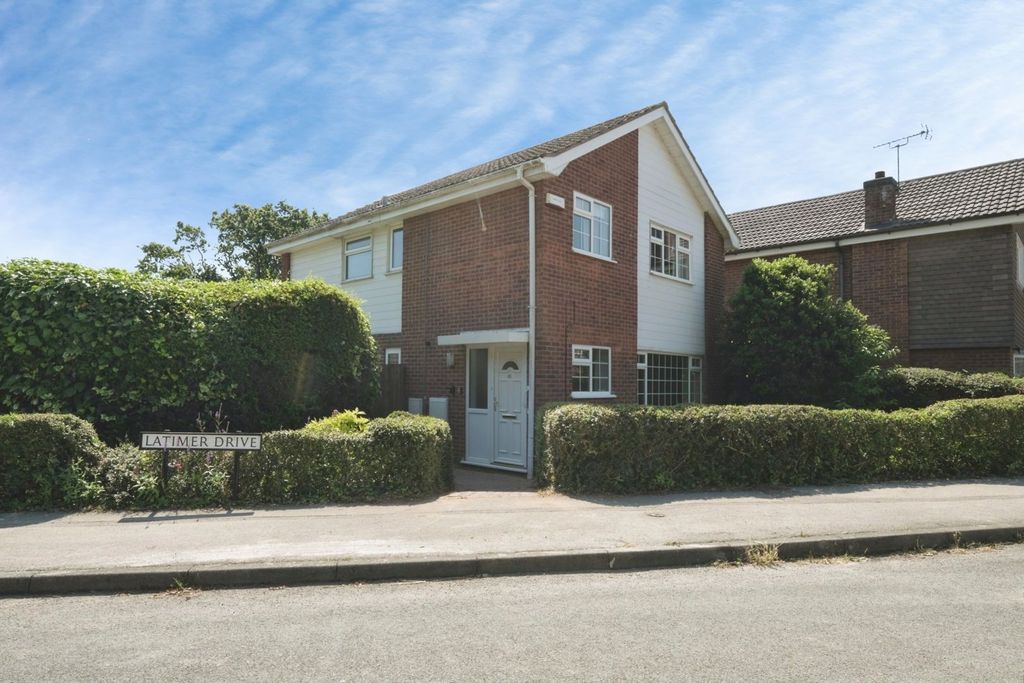 Property photo 1 of 21
