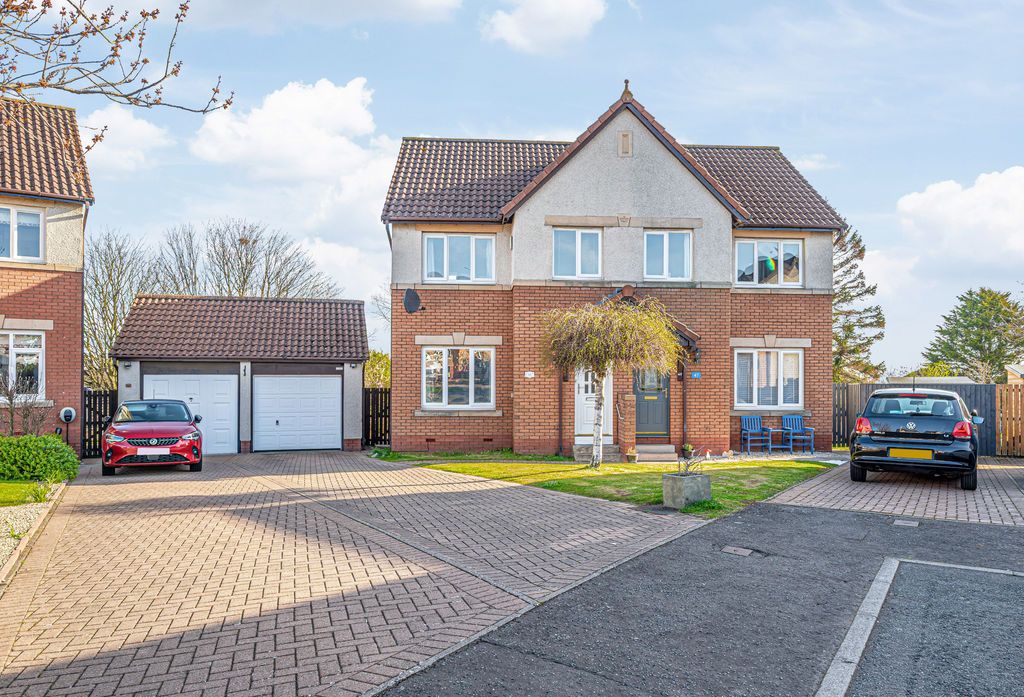 Property photo 1 of 24 External