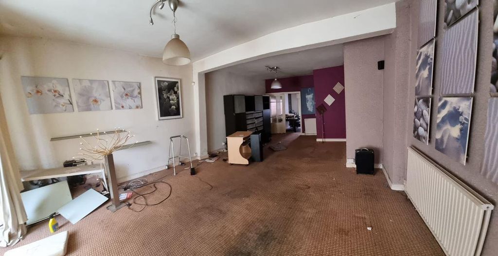 Property photo 2 of 14 3.Jpg