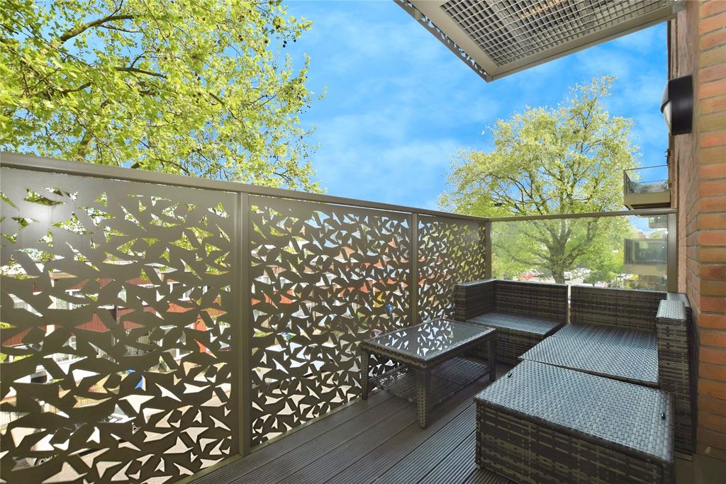 Property photo 2 of 6 Balcony