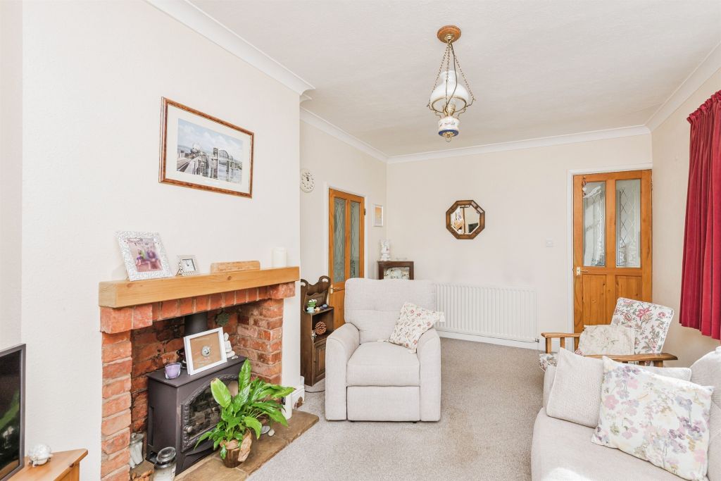 Property photo 3 of 17