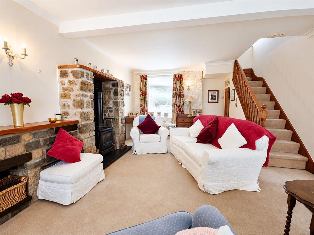 Property photo 3 of 17 216B32Ac-921B-4Be9-9671-6A705Ed4B925.Jpg