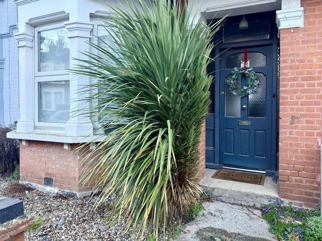 Property photo 3 of 15