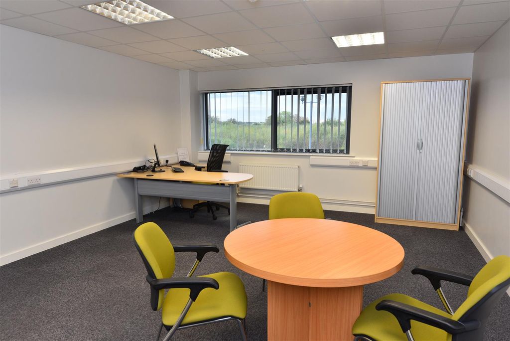 Property photo 3 of 7 Mercury Office Example.Jpg