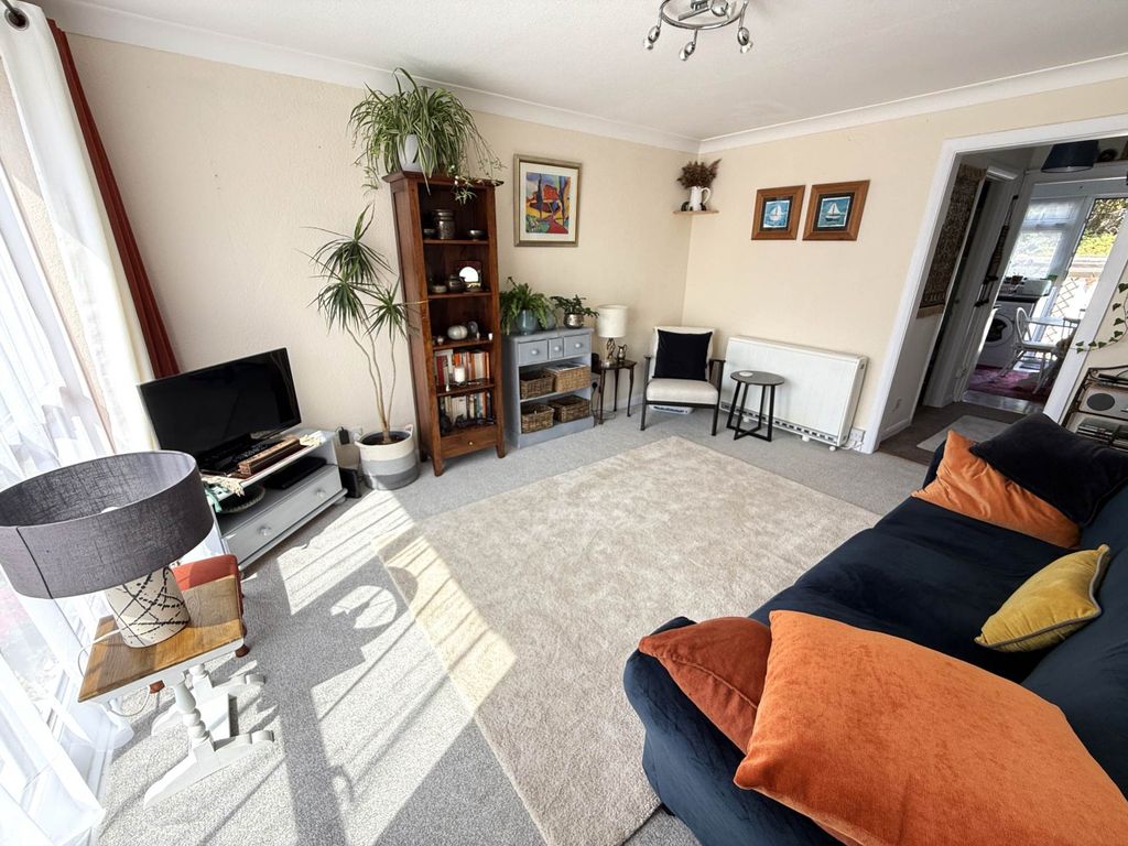Property photo 2 of 14