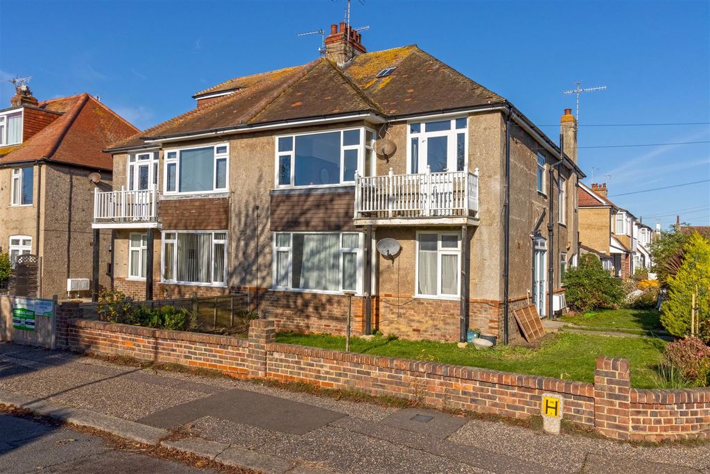 Property photo 1 of 7 For Rent By Aspire Residential | Phrosso Road