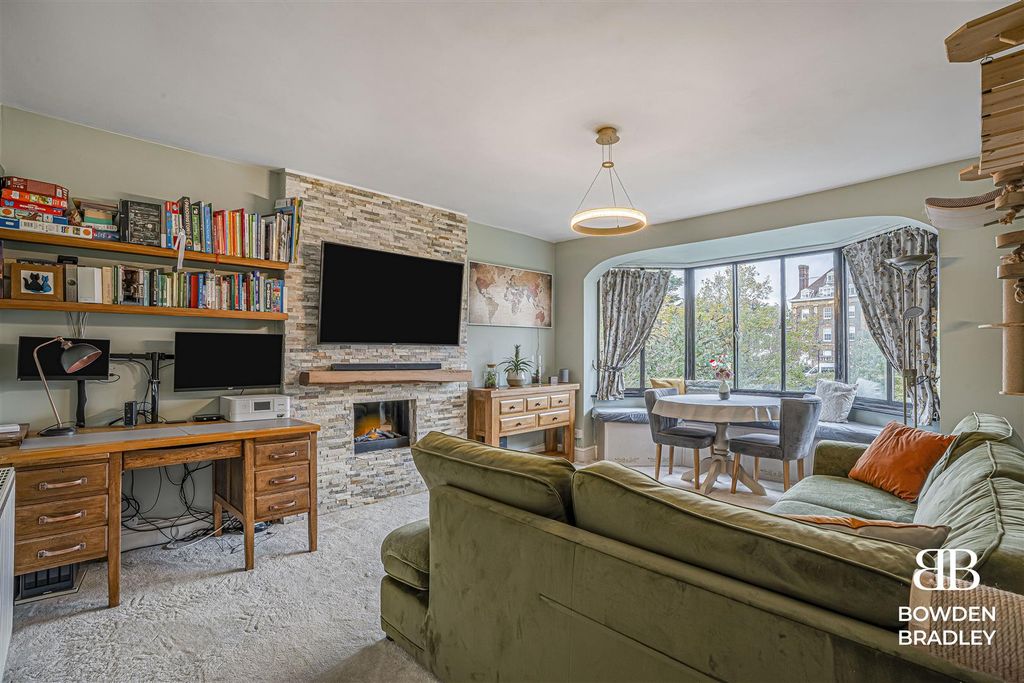 Property photo 3 of 16 Living Room