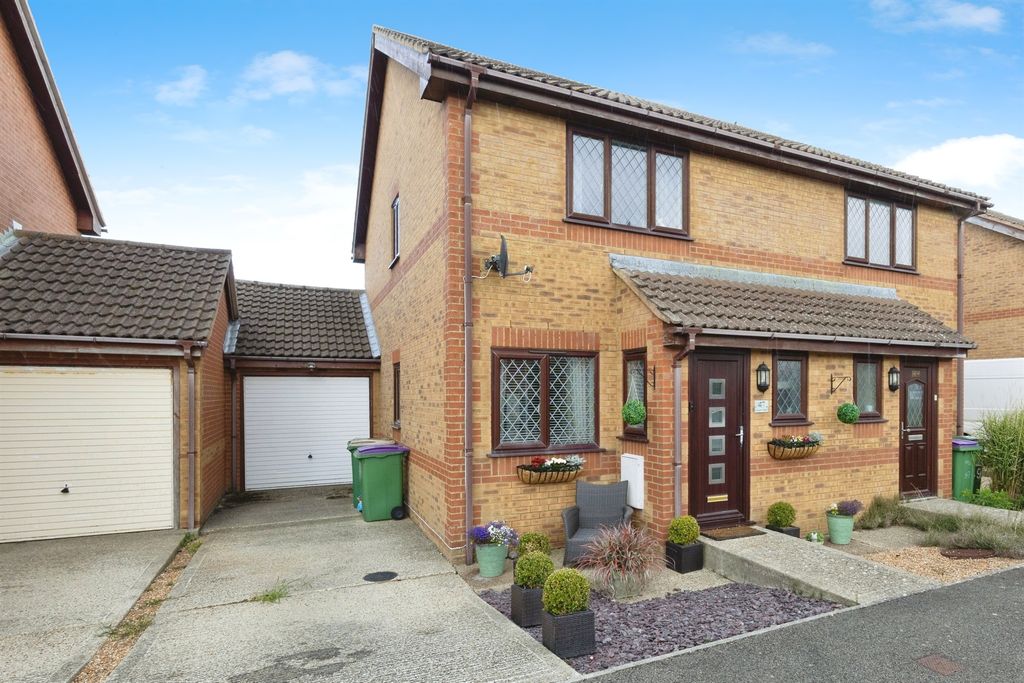 Property photo 1 of 14