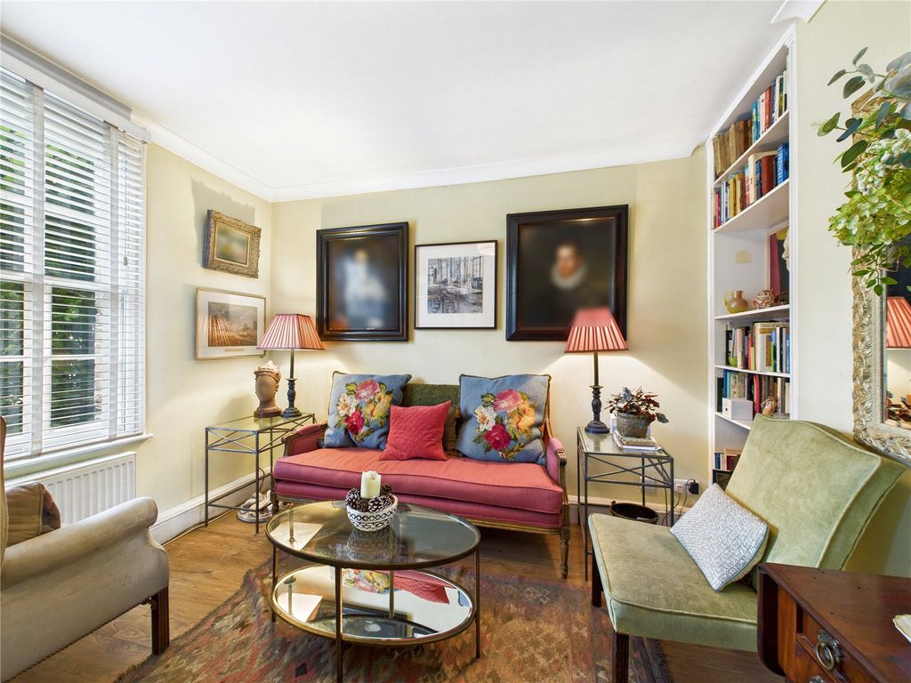 Property photo 2 of 13 Picture 2