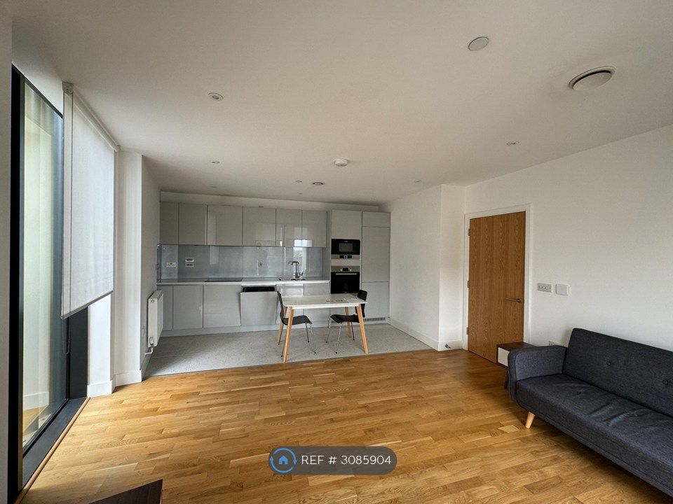 Property photo 2 of 7