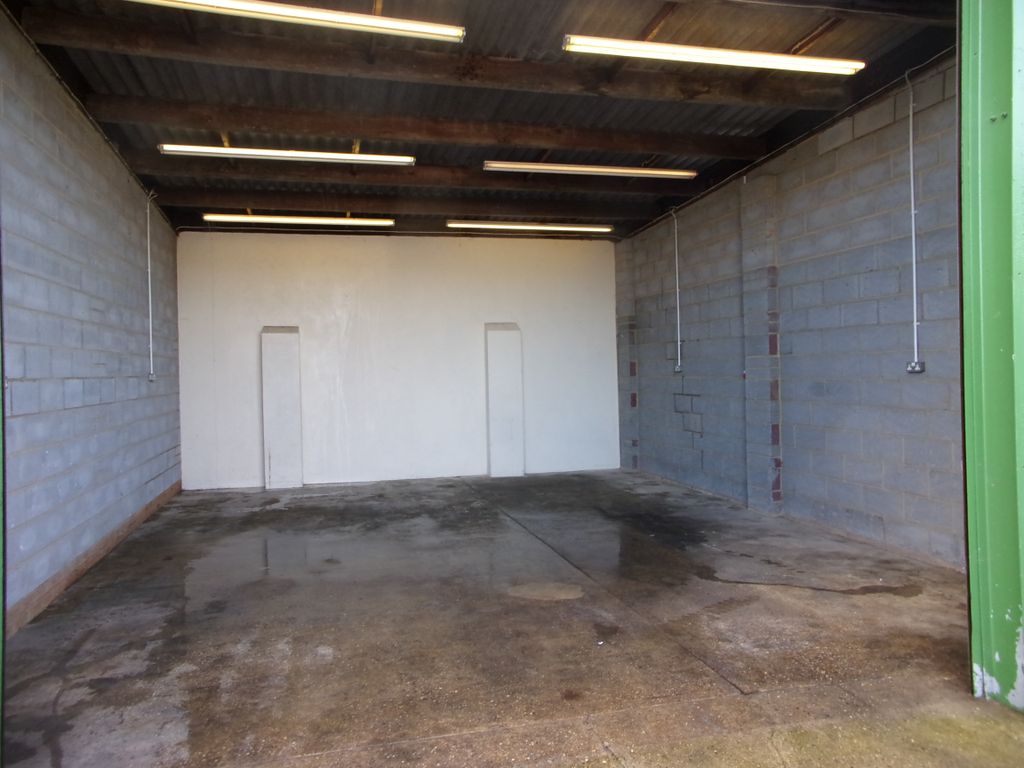 Property photo 3 of 4