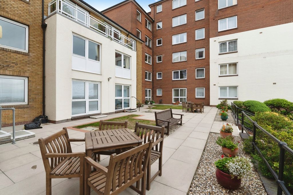 Property photo 1 of 16 Pbox-Img.Jpg