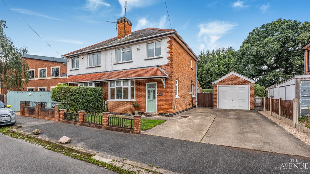 Property photo 1 of 24 5446571