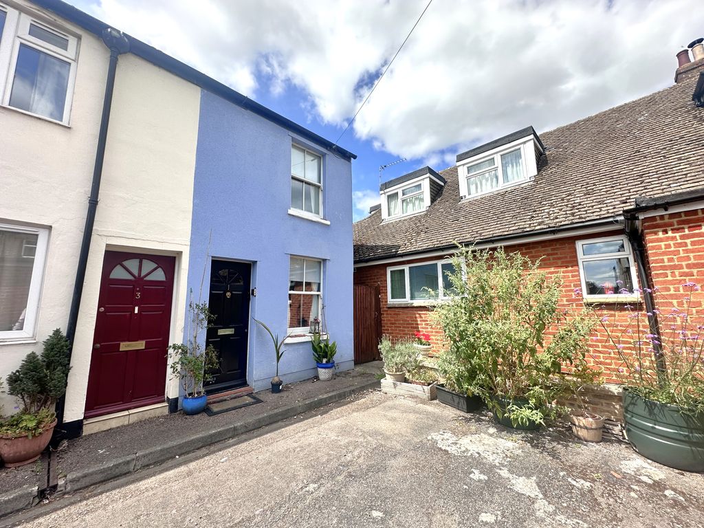 Property photo 1 of 17 Image